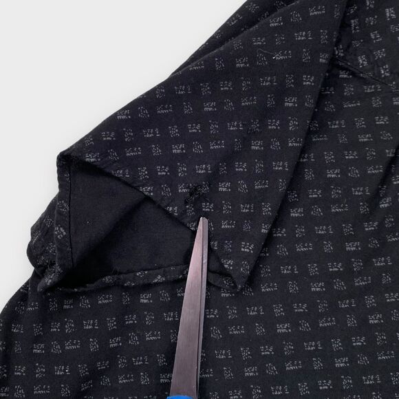 $69 Rollas Shirt Mens Extra Large Pattern Print Black Button Up Short Sleeve - Picture 11 of 11